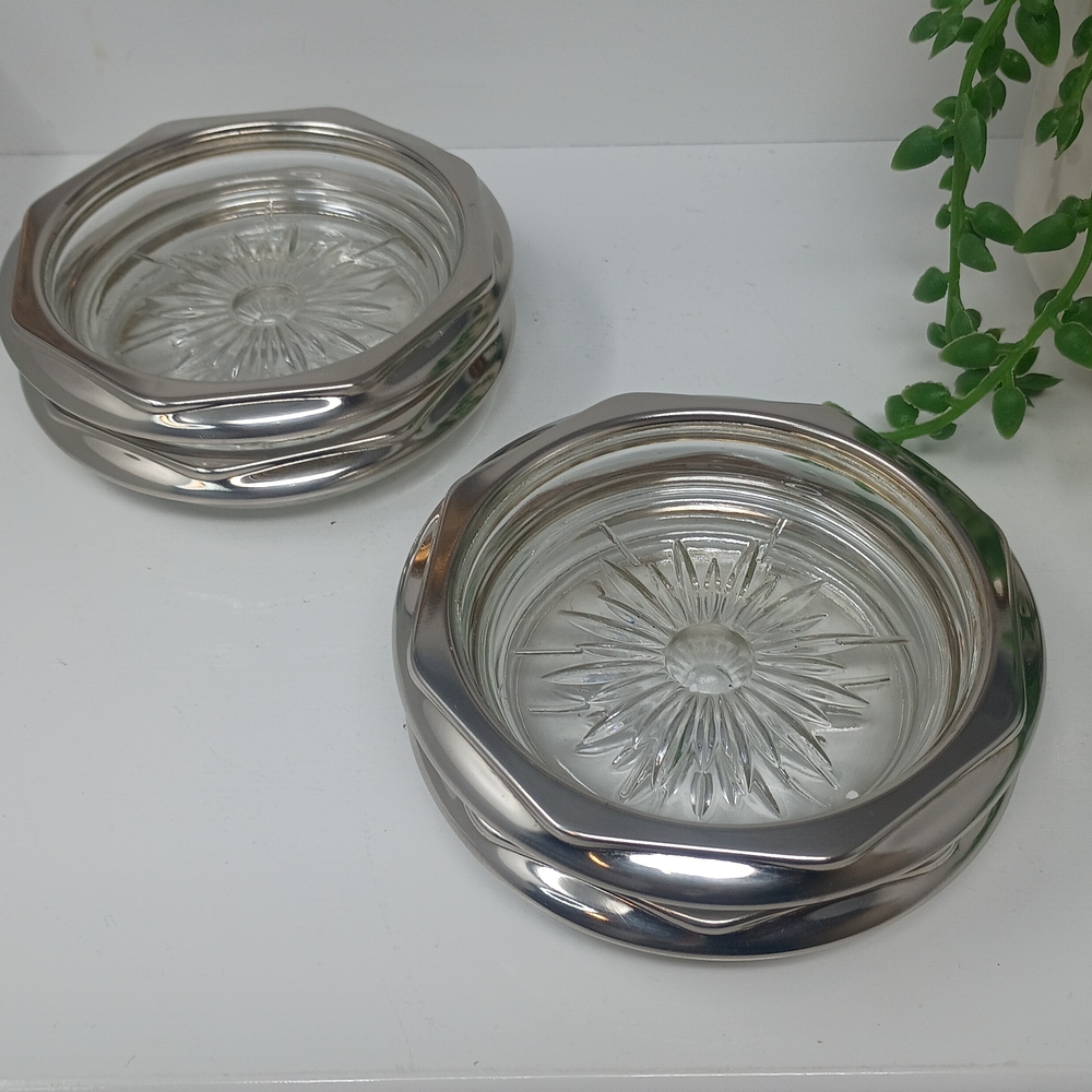Glass Coaster Set with Silver Rim - Clear - Picture 7 of 7